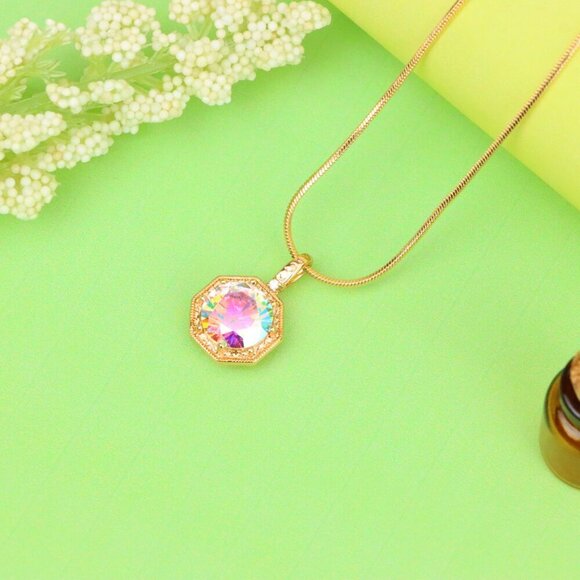 "Gold-Plated Iridescent Pendant – Radiant Glow, XPPT1392 - Picture 12 of 12